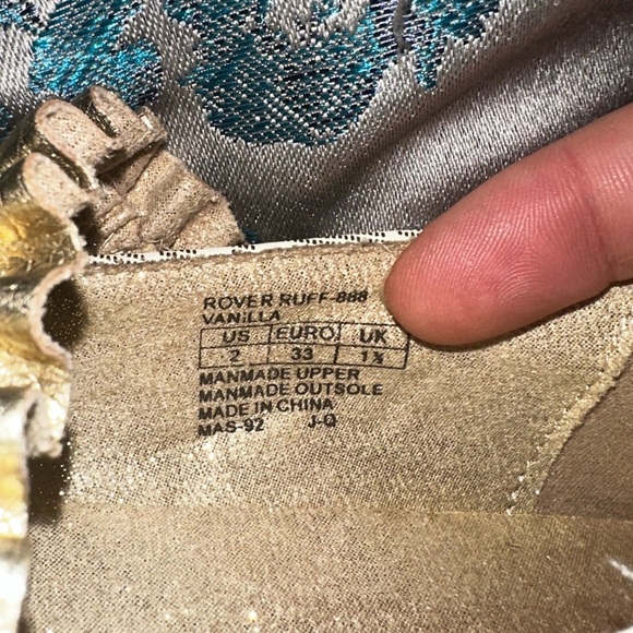 Michael Kors Cream and Gold Flats with Signature MK Design - Picture 3 of 5